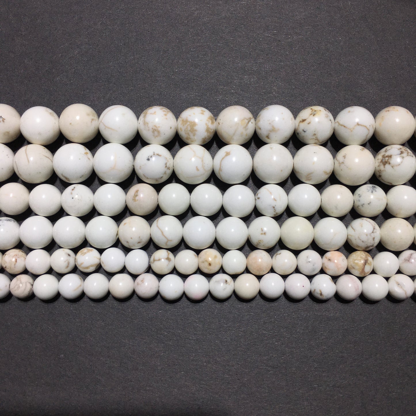 Natural White Turquoise Round Loose Bead