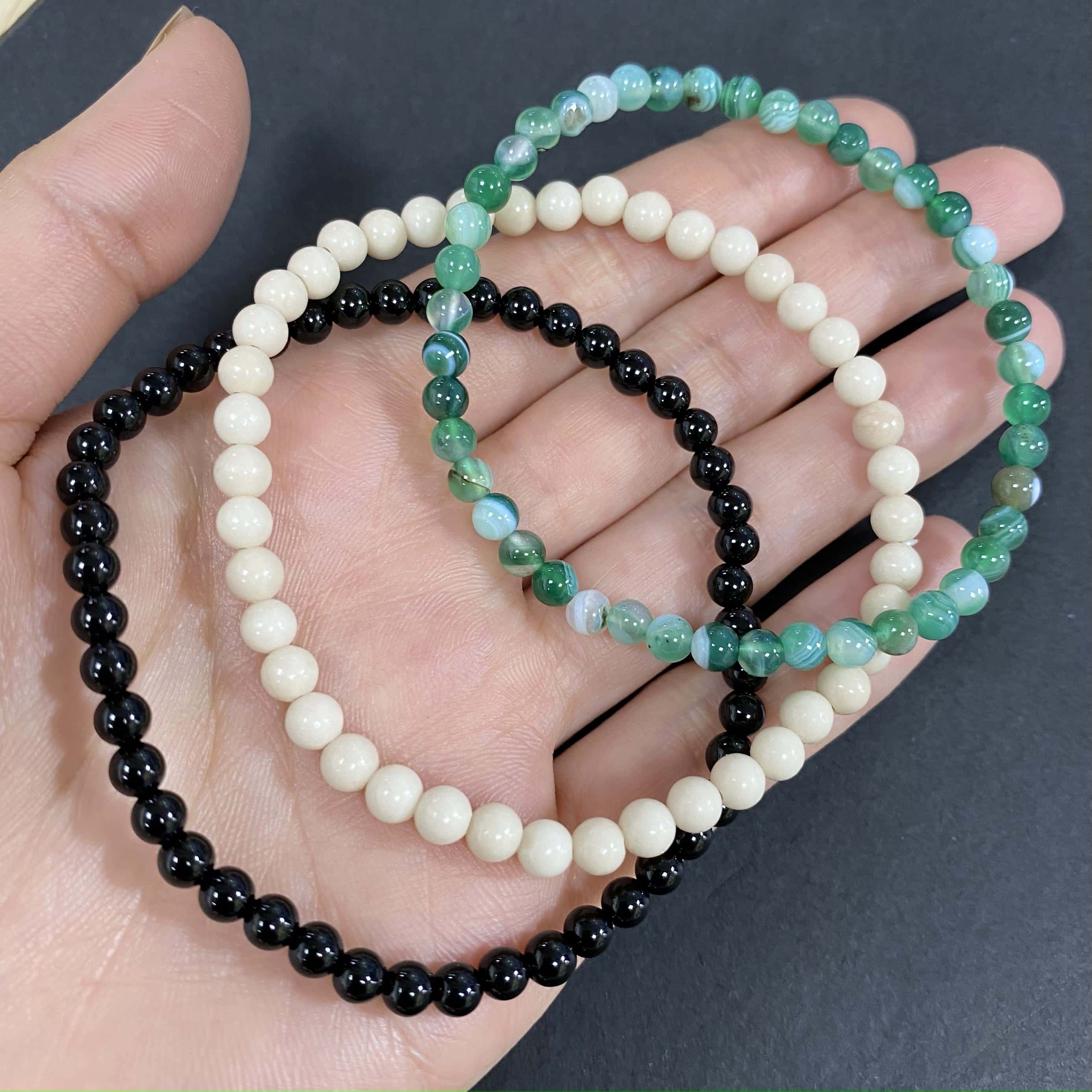 Tripe Strand Green Agate to Improve Body and Health Crystal Bracelet
