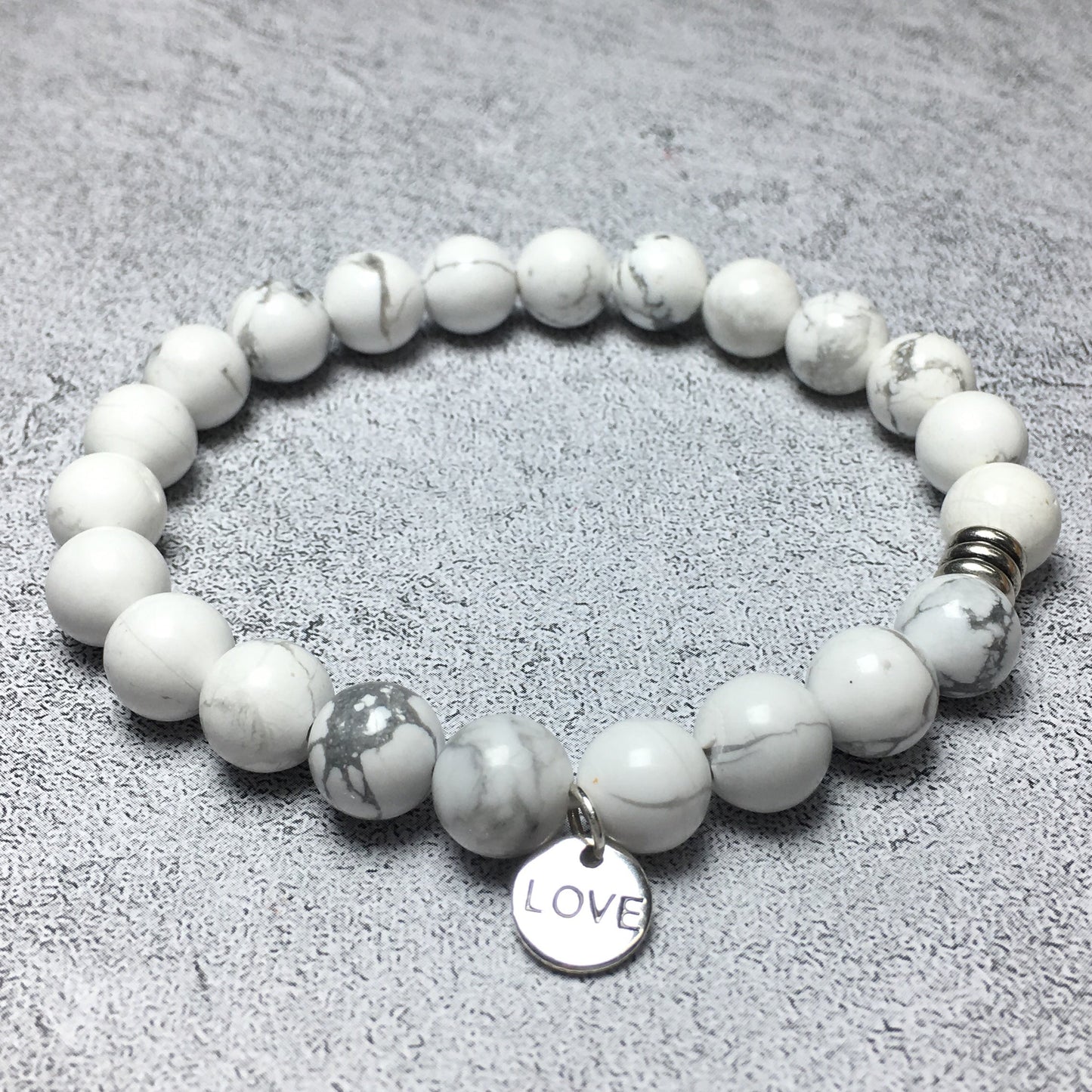 Gemstone Howlite Gemstone Custom Beads Bracelet Love Heart Charm Stretch Bracelets
