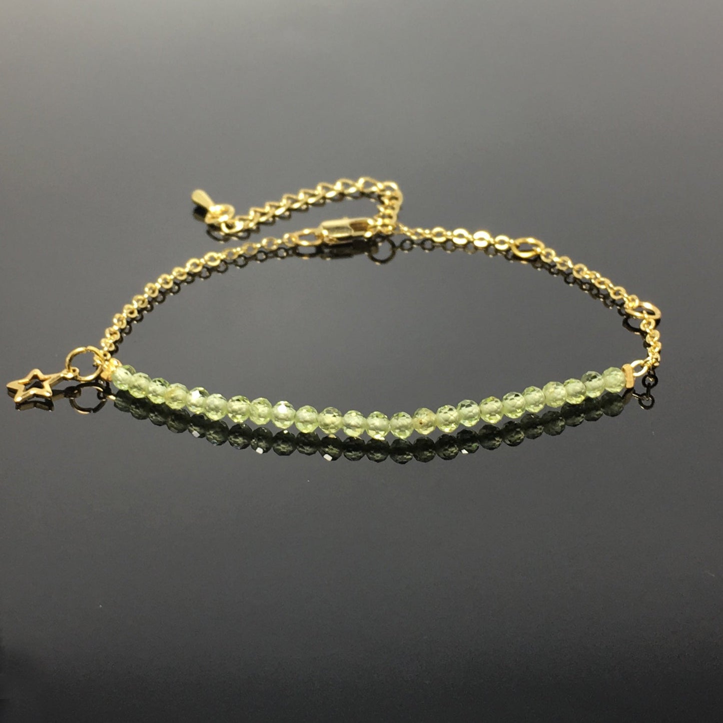 Peridot Gemstone Adjustable Bracelet Tiny Beads Gemstone Gold Plated Chain Linked Bracelet for Women