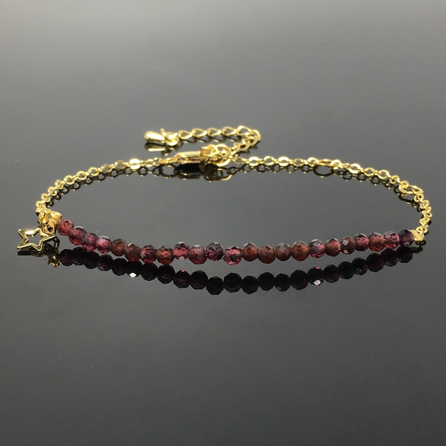 Garnet Gemstone Adjustable Bracelet Tiny Beads Gemstone Gold Plated Chain Linked Bracelet for Women