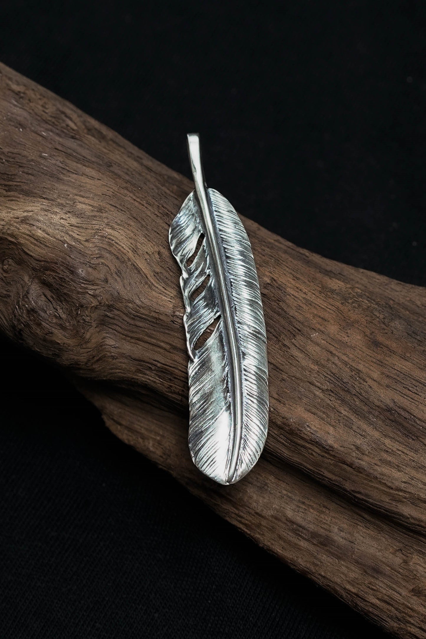 Right Feather Simple Leaf Retro 925 Silver Goro Takahashi Pendant