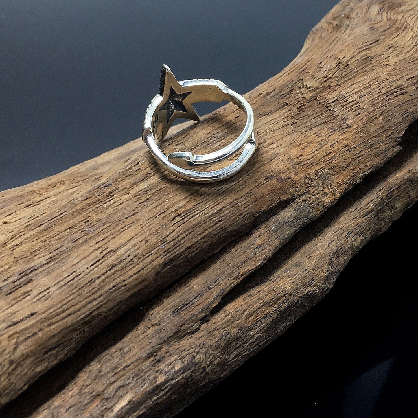 Cody Sanderson Double Arrow Star Ring