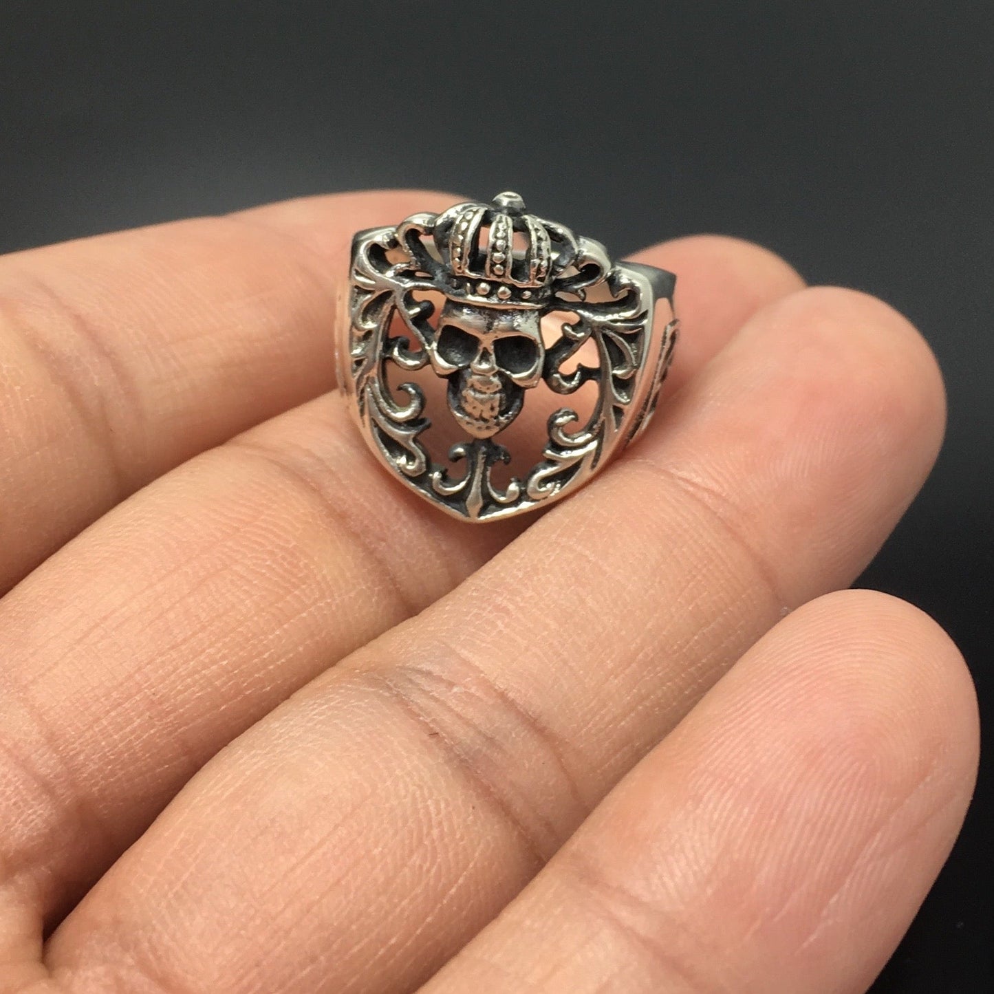 Vintage Men's King Crown Skull Ring Hip Hop Rock Biker Jewelry Ring