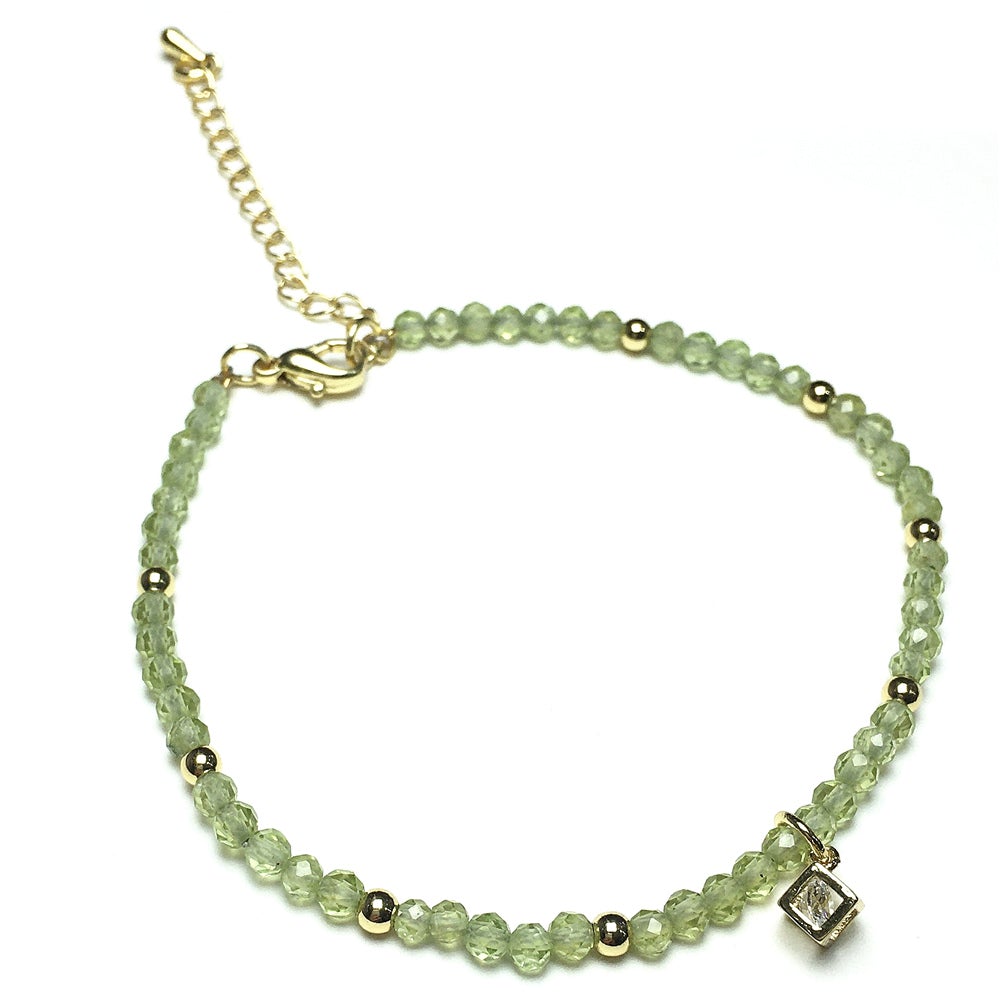Green Peridot Gemstone with Rhinestone Cubic Charm Adjustable Tiny Gemstone Beads Bracelet