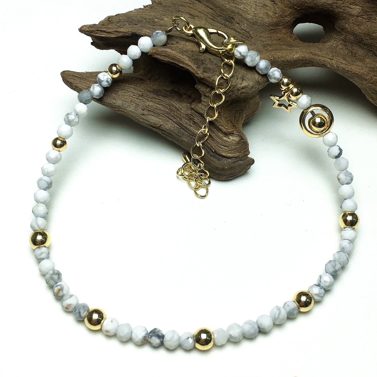 Howlite Gemstone Adjustable Tiny Beads Gemstone Bracelet with Love Heart Charm