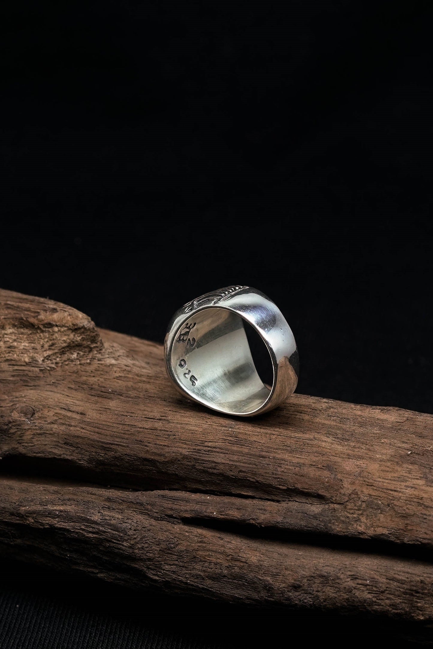 Antique 925 Sterling Silver Ring