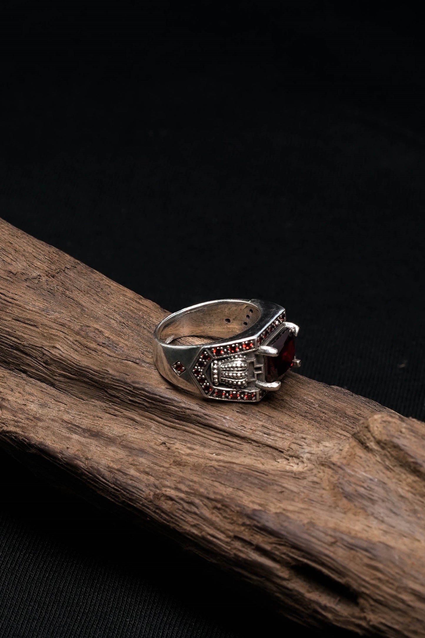Retro Silver Crown Red Zircon Square Vampire Rings