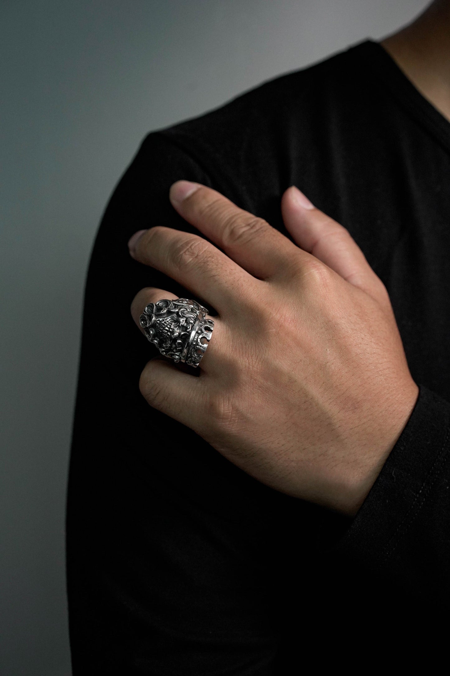 Retro Silver Personality King Skull Ring