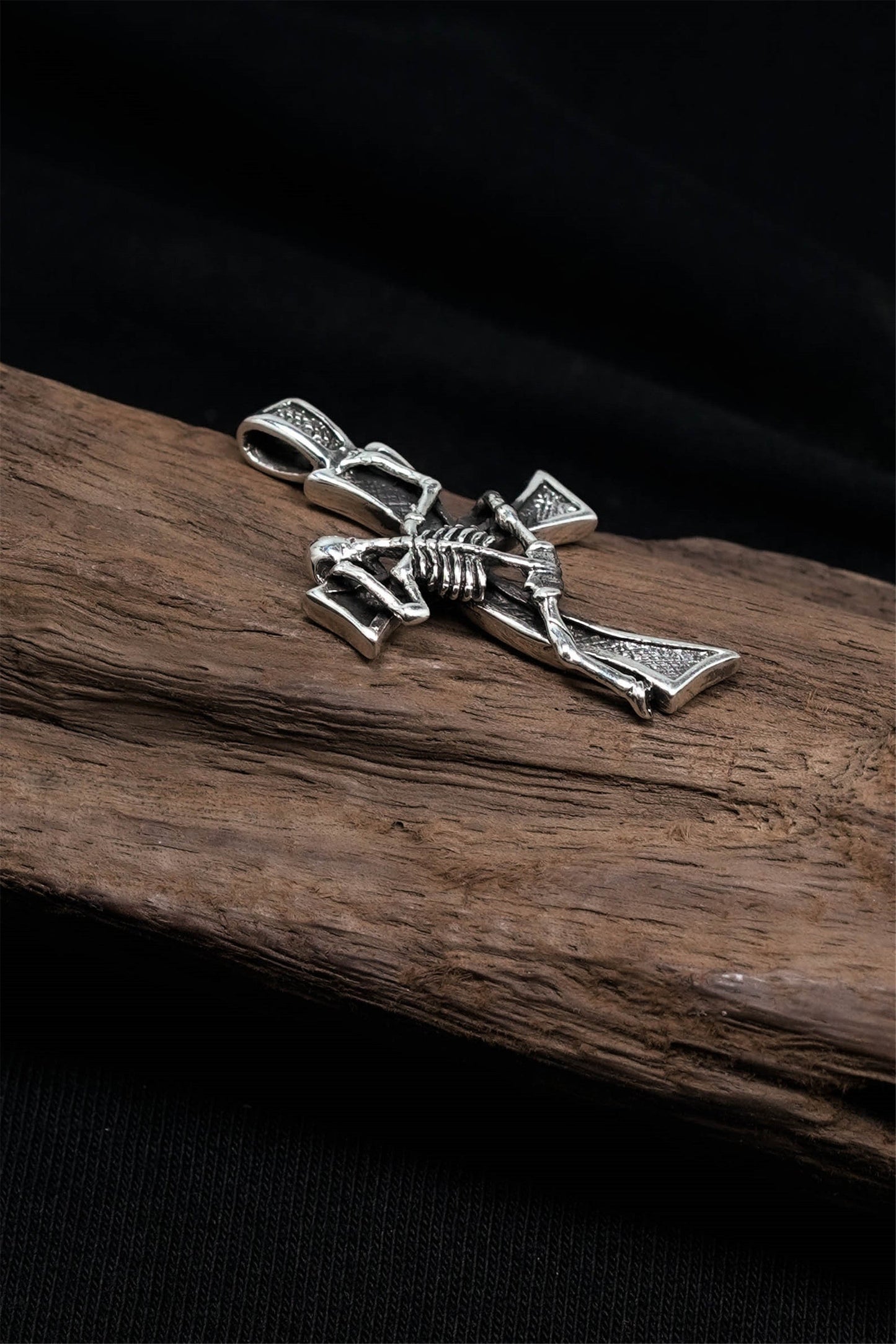 Retro Cross Skeleton Skull Pendant