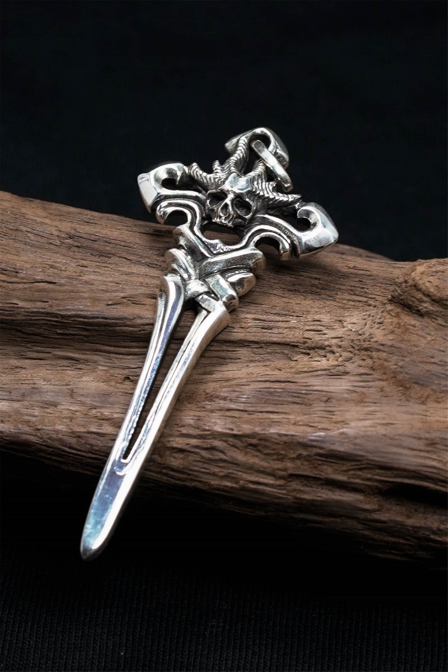 Vintage Skull Sword 925 Sterling Silver Pendant