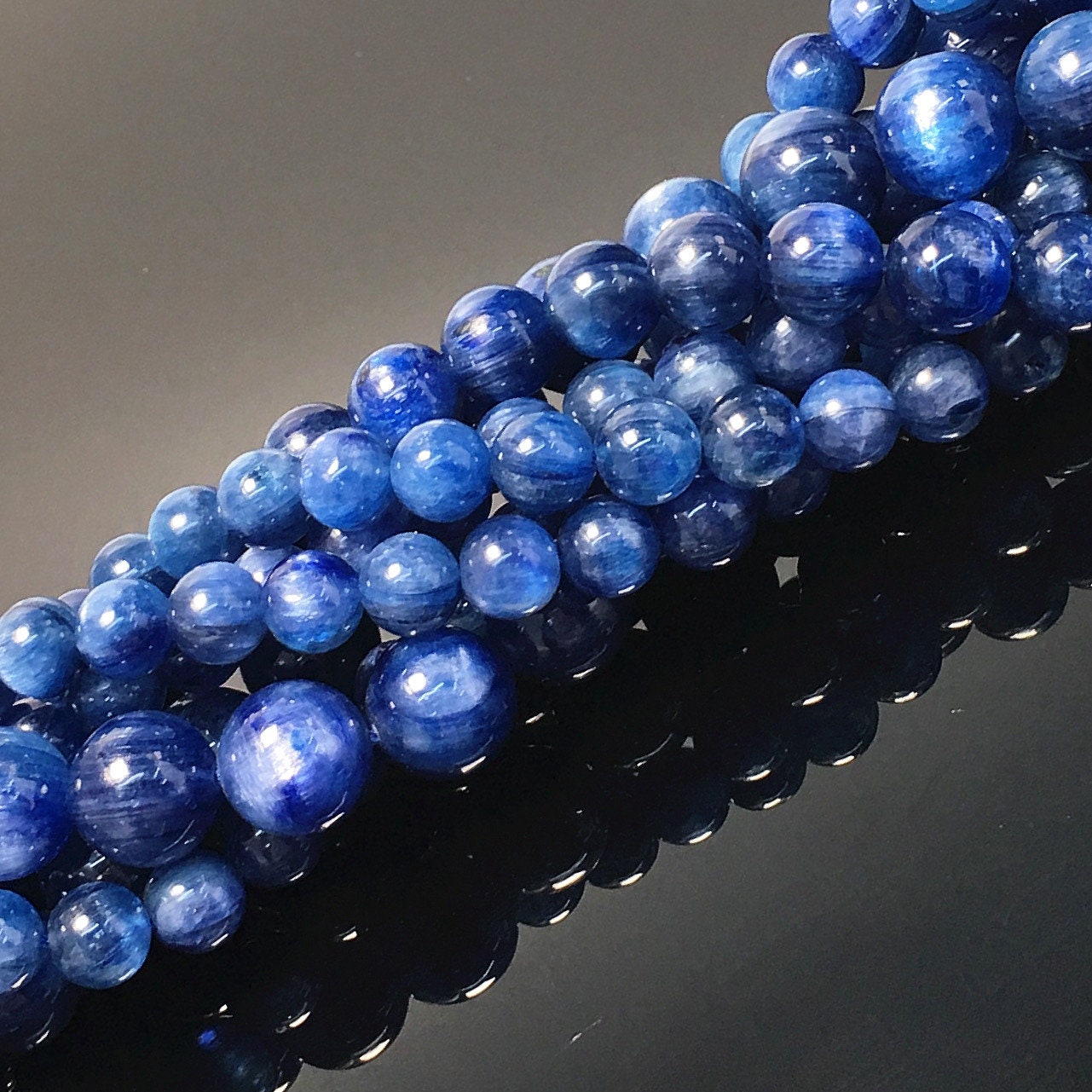 Natural Blue Kyanite Round Beads