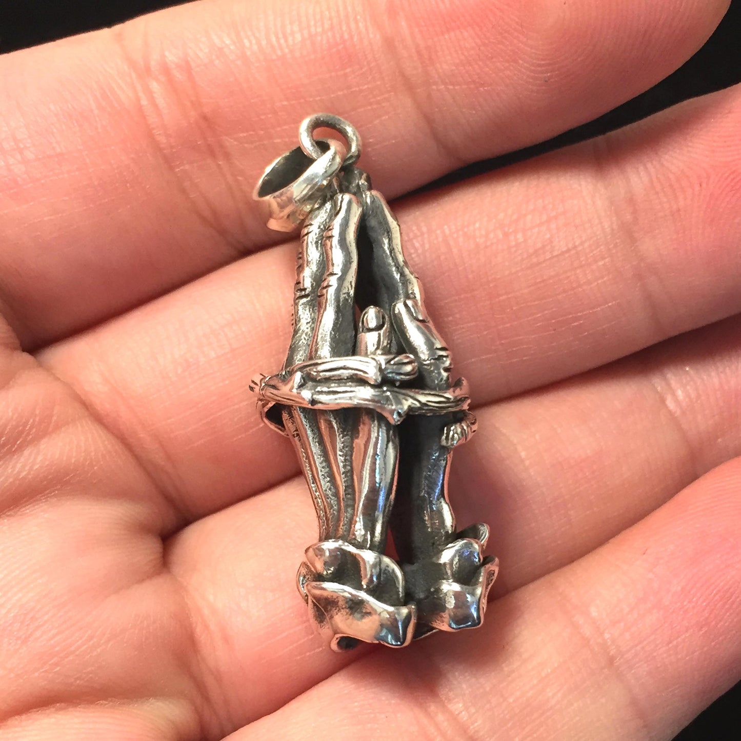 Praying Hands Antique 925 Silver Pendant