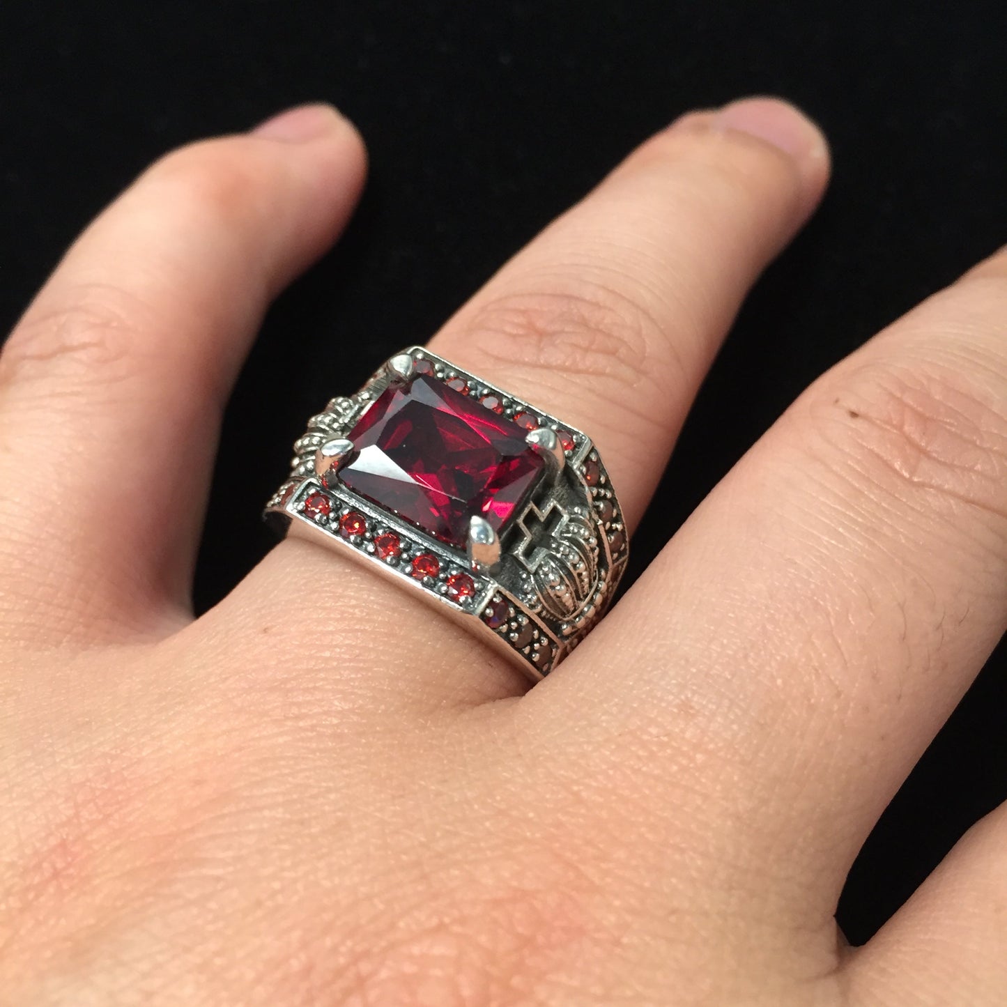 Retro Silver Crown Red Zircon Square Vampire Rings