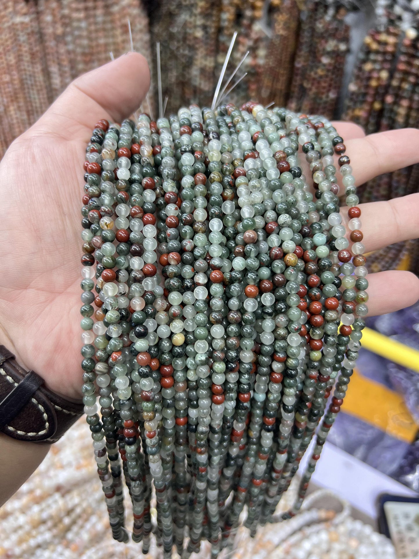 $1  4mm loose beads I