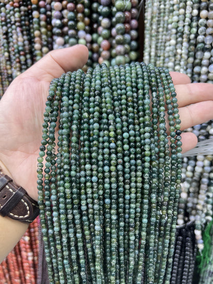 $1  4mm loose beads I