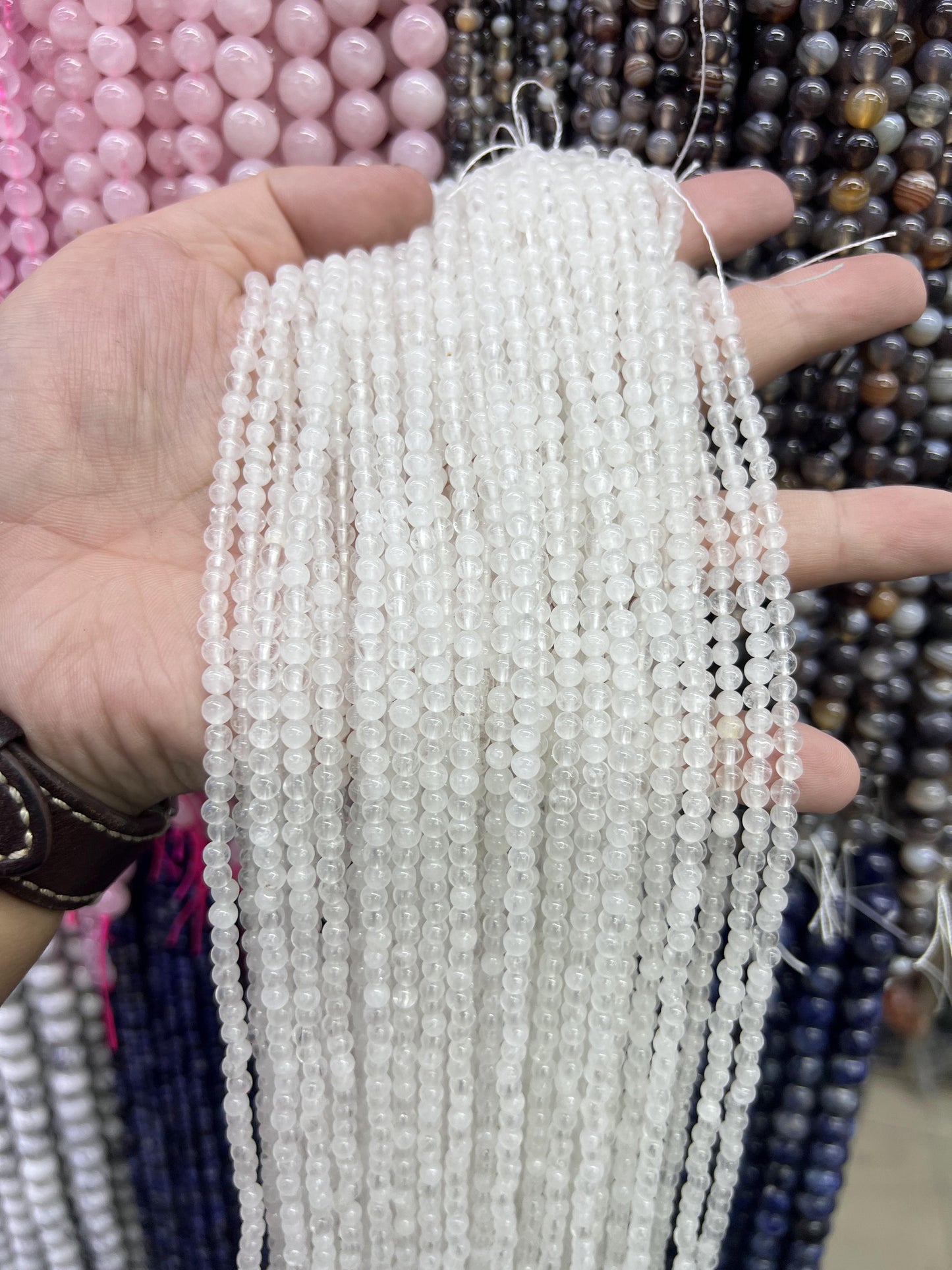 $1  4mm loose beads I