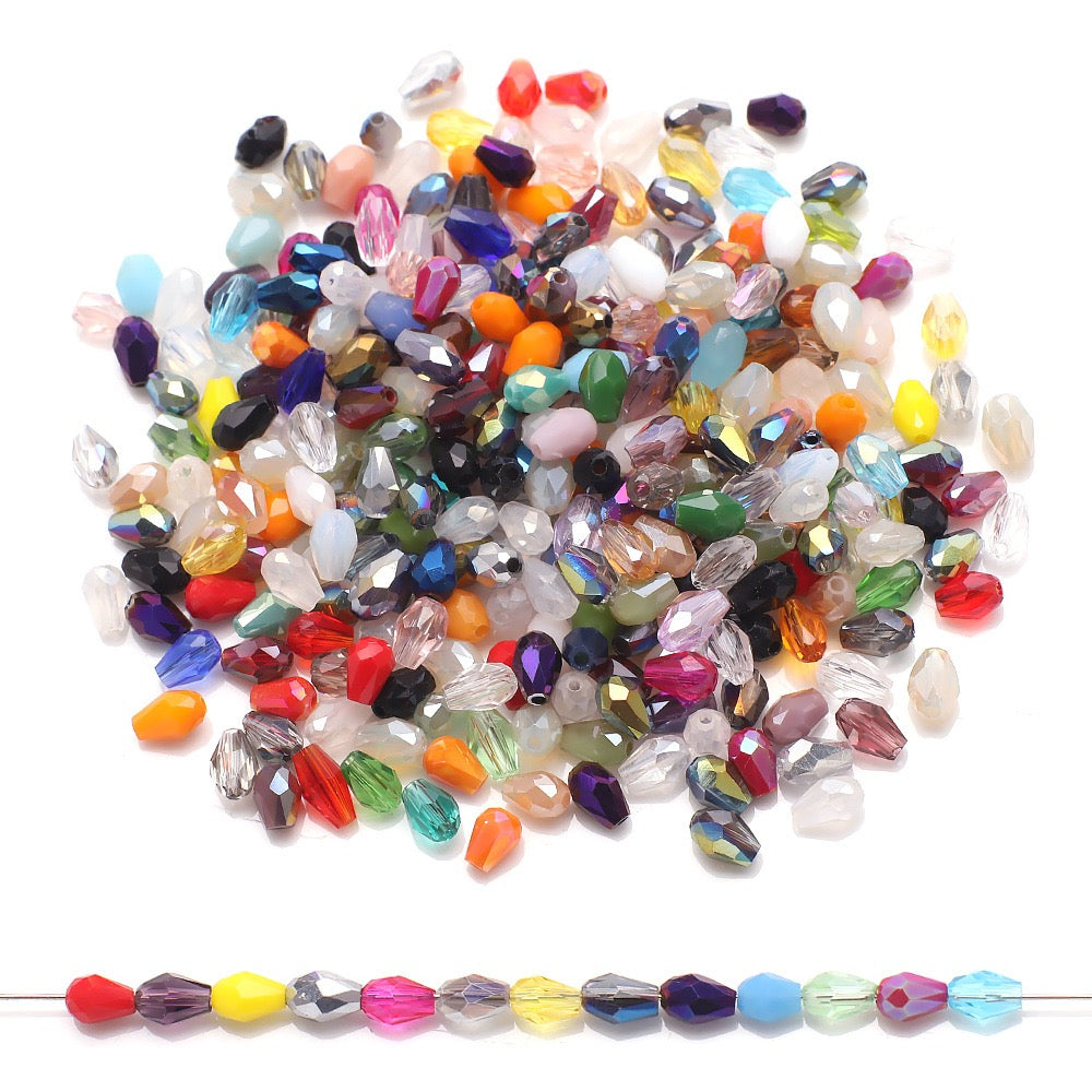 200pcs Medium Hole Teardrop-Shaped Glass Beads