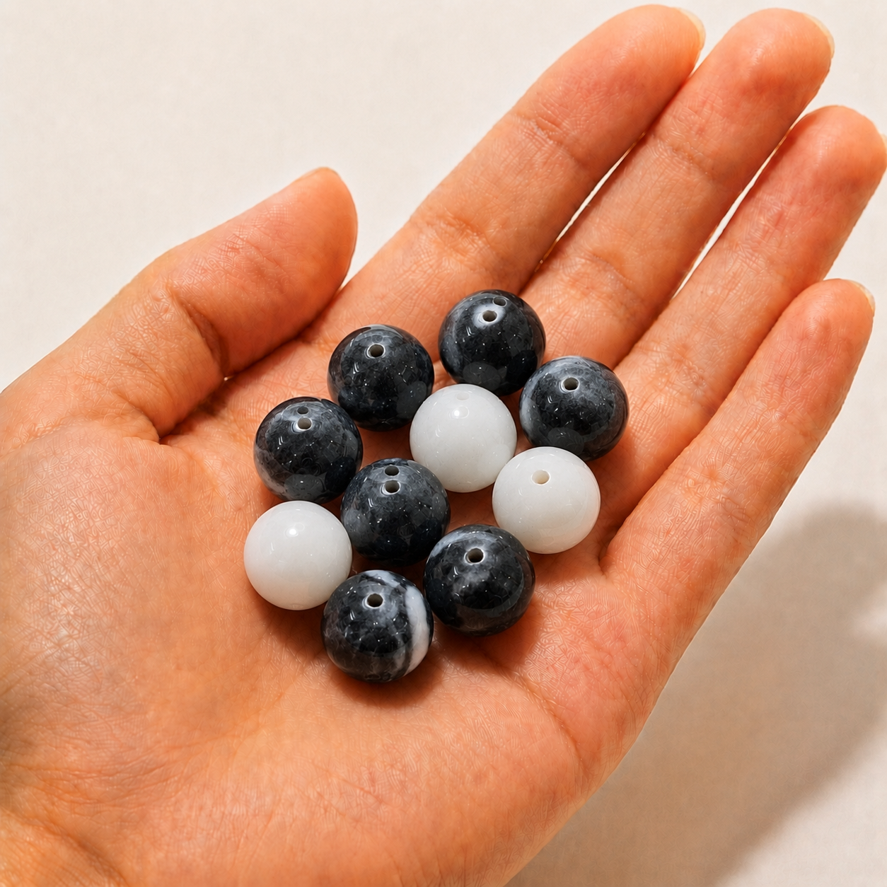 $0.99-10PCS Round Smooth Beads 8mm