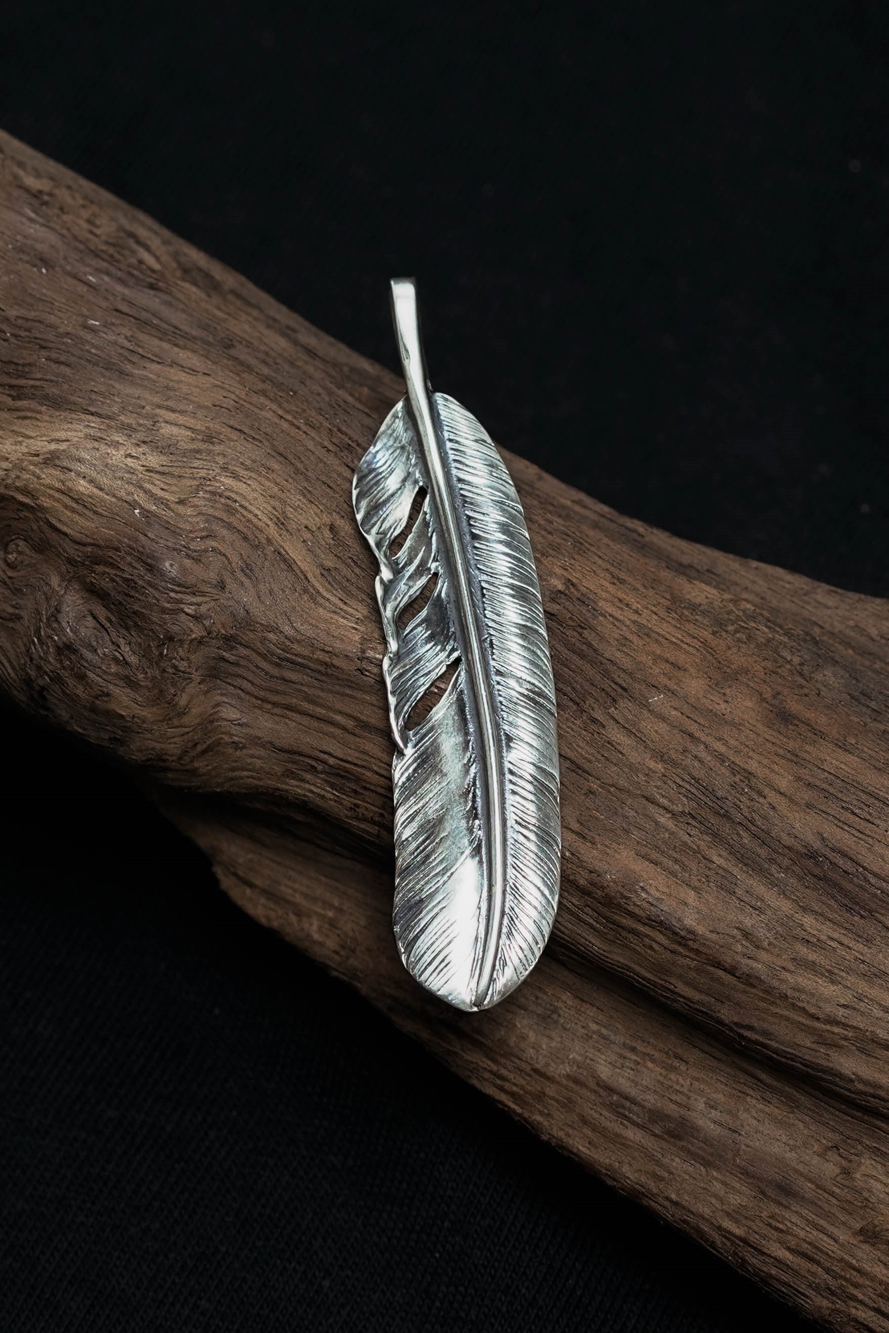 Right Feather Simple Leaf Retro 925 Silver Goro Takahashi Pendant